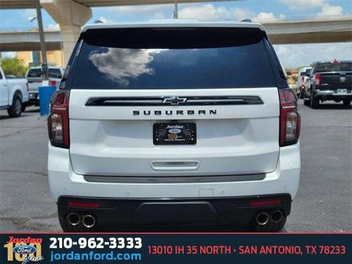 2023 Chevrolet Suburban 4WD Z71