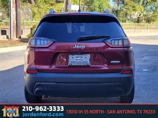 2019 Jeep Cherokee Latitude