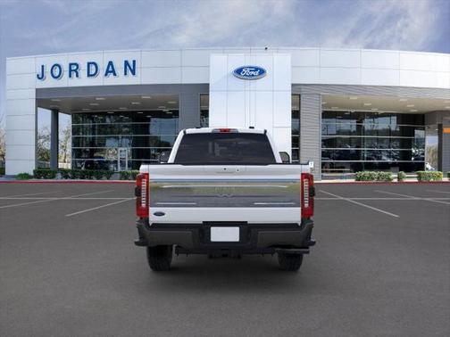 2025 Ford F-350 King Ranch