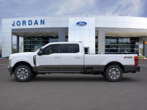 2025 Ford F-350 King Ranch