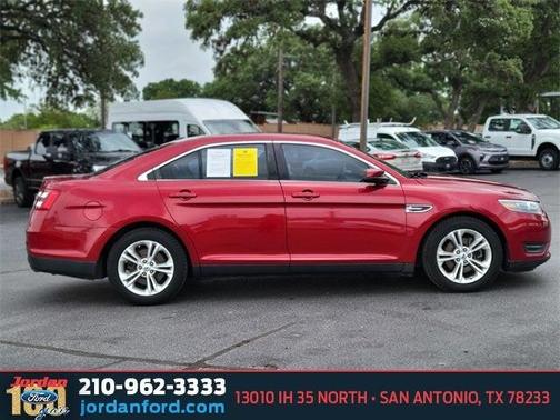 2014 Ford Taurus SEL
