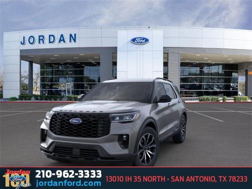 2025 Ford Explorer ST-Line