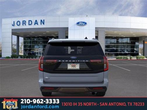 2025 Ford Expedition King Ranch