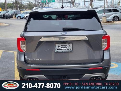 2021 Ford Explorer Platinum