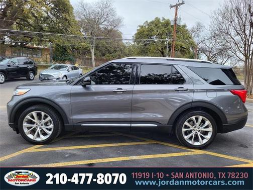 2021 Ford Explorer Platinum