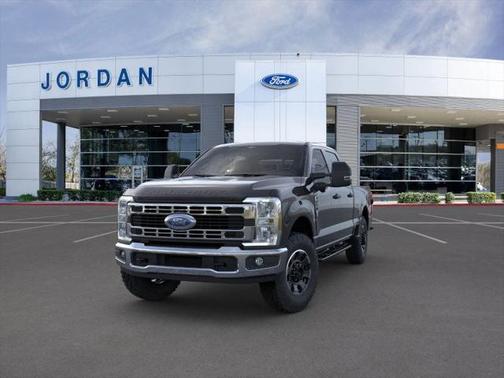 2025 Ford F-250 XLT