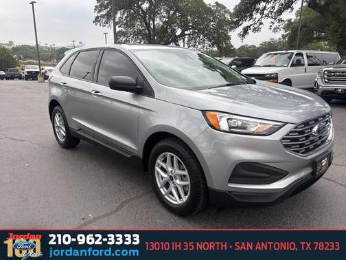 2021 Ford Edge SE