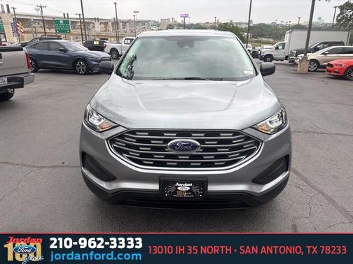 2021 Ford Edge SE