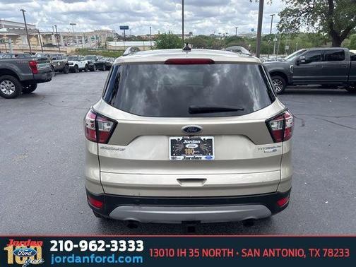 WHITE GOLD METALLIC 2018 Ford Escape Titanium