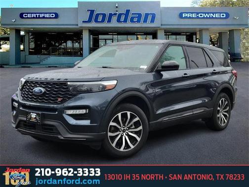 2022 Ford Explorer ST