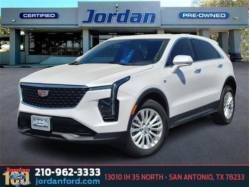 2024 Cadillac XT4 Luxury