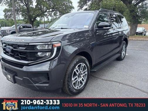 DARK MATTER GREY METALLIC 2025 Ford Expedition Active