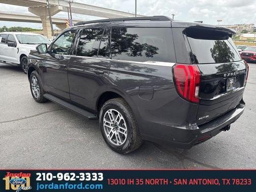 DARK MATTER GREY METALLIC 2025 Ford Expedition Active