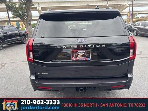 DARK MATTER GREY METALLIC 2025 Ford Expedition Active