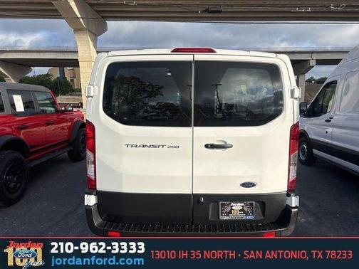 OXFORD WHITE 2025 Ford Transit-250 Base
