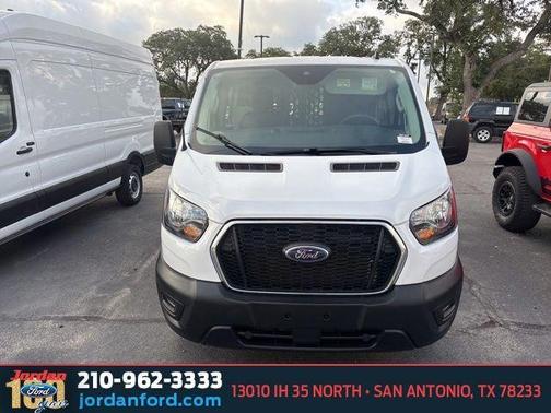 OXFORD WHITE 2025 Ford Transit-250 Base