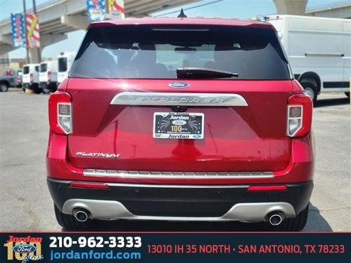 2022 Ford Explorer Platinum