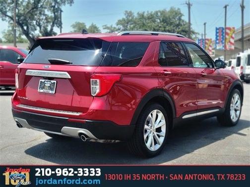 2022 Ford Explorer Platinum