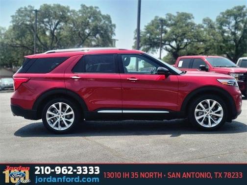 2022 Ford Explorer Platinum