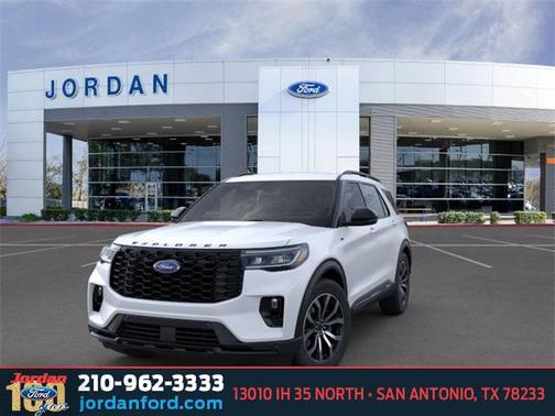 2025 Ford Explorer ST-Line