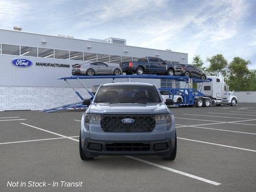 Azure Gray Metallic Tri-Coat 2026 Ford Maverick XLT