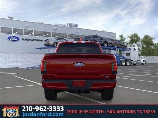 2025 Ford F-150 Lightning Flash