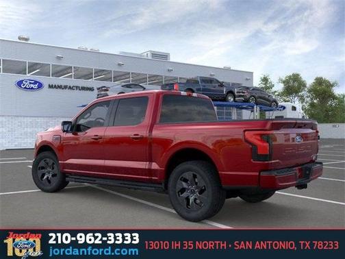 2025 Ford F-150 Lightning Flash