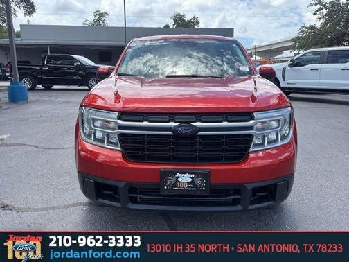 HOT PEPPER RED TC METALLIC 2023 Ford Maverick Lariat