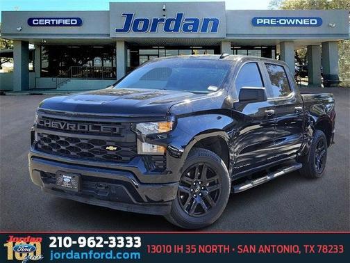 2023 Chevrolet Silverado 1500 Custom