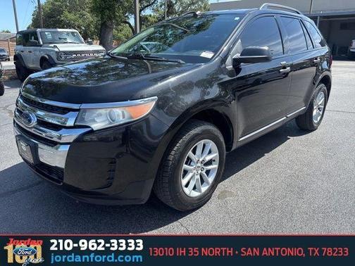 TUXEDO BLACK METALLIC 2013 Ford Edge SE
