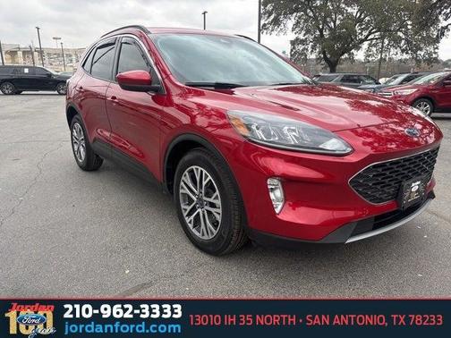 2022 Ford Escape SEL