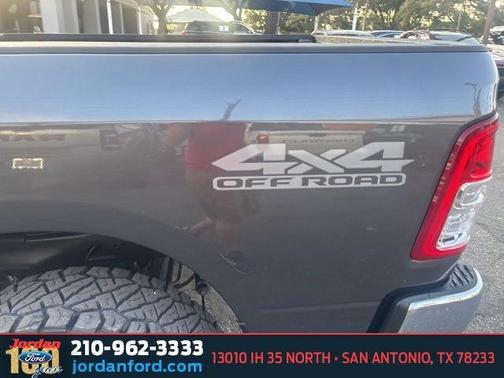2019 RAM 2500 Lone Star Crew Cab 4x4 6'4' Box
