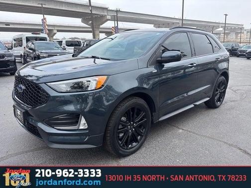 2023 Ford Edge ST Line