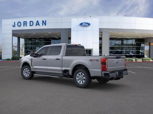 2025 Ford F-250 XLT