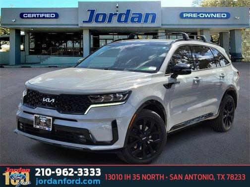 2023 Kia Sorento SX