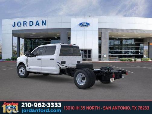 OXFORD WHITE 2026 Ford F-350 XL