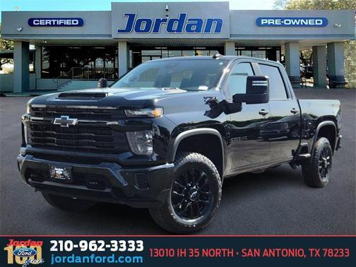 2025 Chevrolet Silverado 2500 Custom