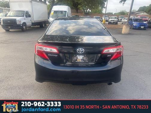 2013 Toyota Camry SE