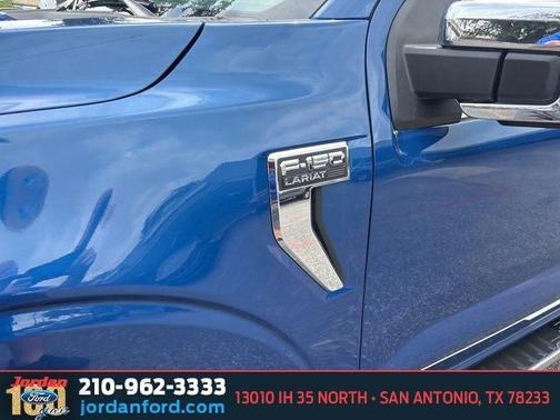 ATLAS BLUE METALLIC 2024 Ford F-150 Lariat