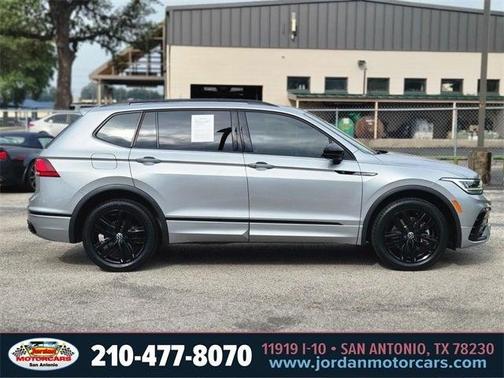2022 Volkswagen Tiguan 2.0T SE R-Line Black