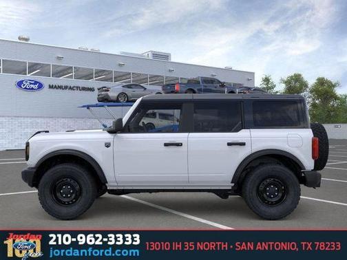 Oxford White 2026 Ford Bronco Big Bend