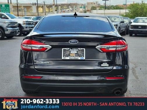 2019 Ford Fusion SE