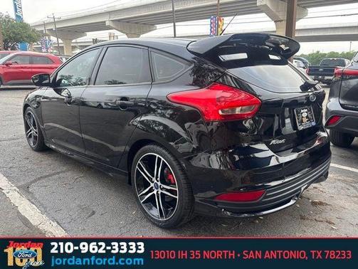 SHADOW BLACK 2017 Ford Focus ST