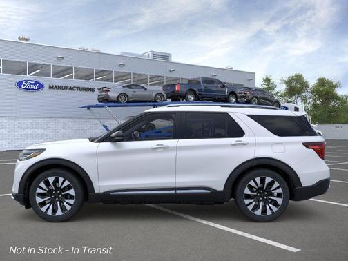 STAR WHITE MET TRI-COAT 2026 Ford Explorer Platinum