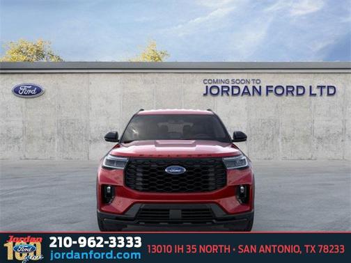 2025 Ford Explorer ST-Line