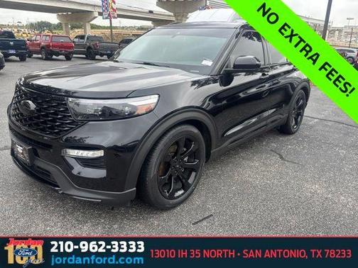 Agate Black Metallic 2024 Ford Explorer ST-Line