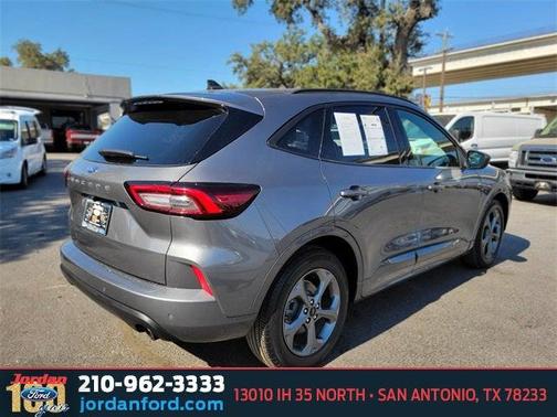 2024 Ford Escape ST-Line