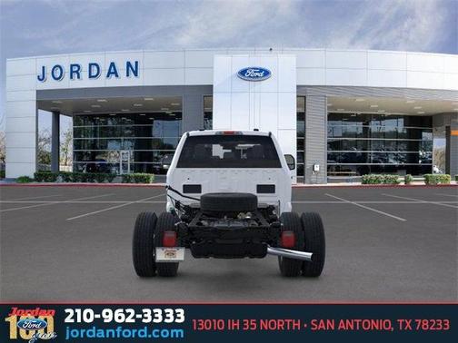 2025 Ford F-350 XL
