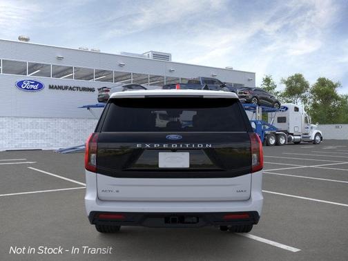 SPACE SILVER METALLIC 2026 Ford Expedition Max Active 4x2