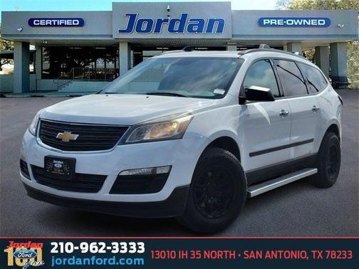 2017 Chevrolet Traverse LS
